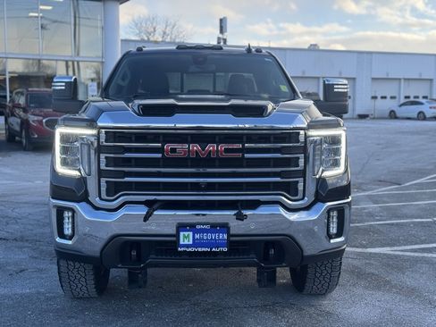 Used 2022 GMC Sierra 2500 SLT w/ SLT Premium Package image 9