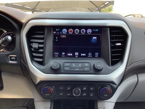Used 2019 GMC Acadia SLT w/ LPO, Cargo Package AWD/4WD image 12