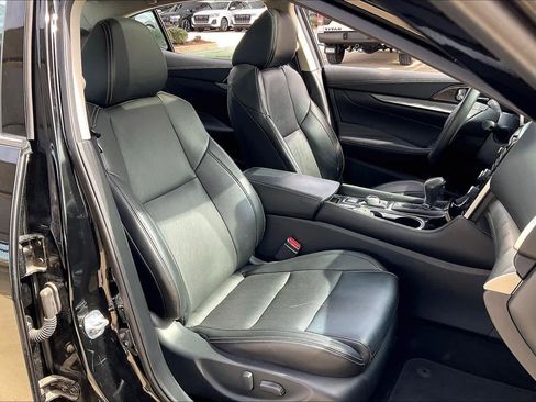 Used 2020 Nissan Maxima 3.5 SL w/ Floor Mat Group image 10