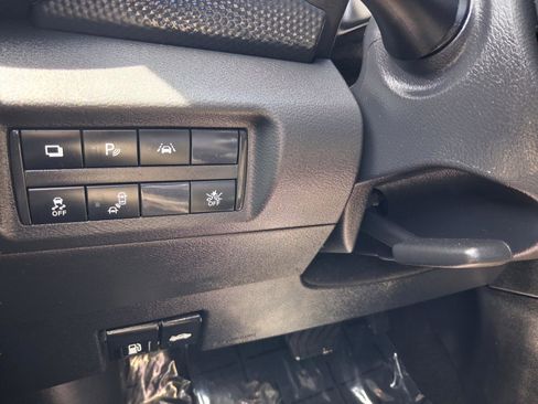 Used 2024 Nissan Kicks S FWD image 22