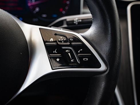 Certified 2025 Mercedes-Benz C 300 4MATIC Sedan image 26