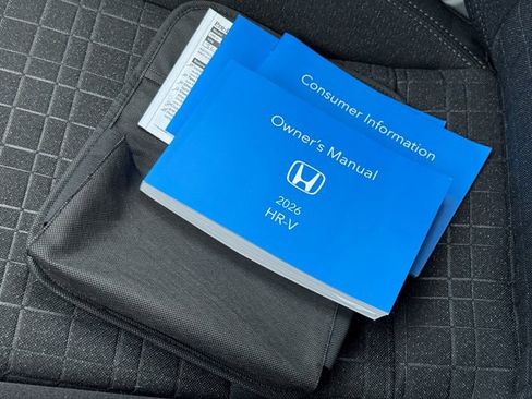 Used 2026 Honda HR-V LX image 26