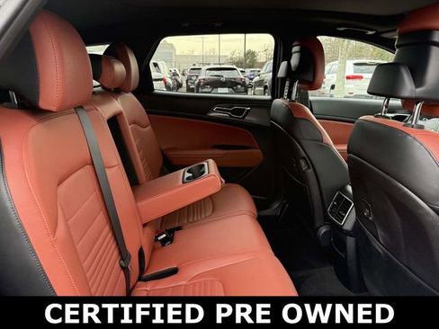 Used 2023 Kia Sportage SX image 12