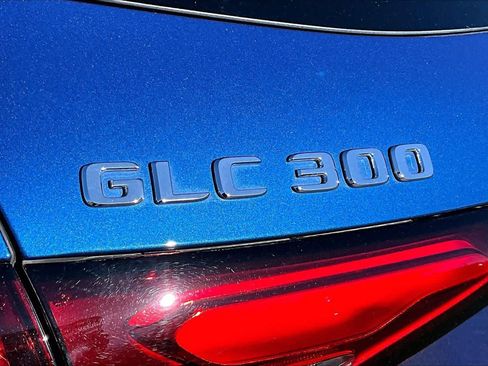 Used 2023 Mercedes-Benz GLC 300 image 30