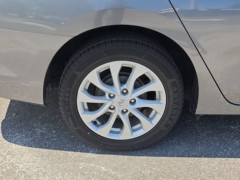 Used 2019 Nissan Sentra SV FWD image 5