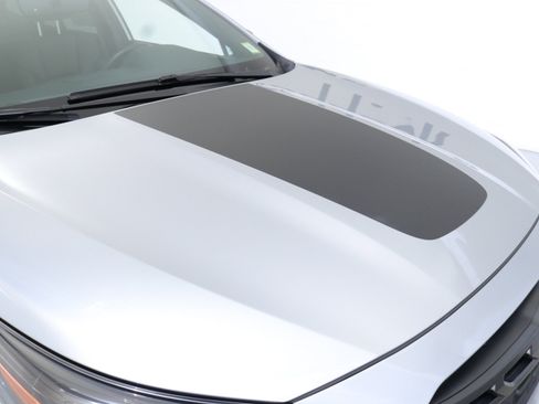 Used 2022 Subaru Outback Wilderness image 12