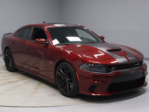 Used 2022 Dodge Charger Scat Pack w/ Dynamics Package image 1