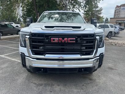 New 2026 GMC Sierra 2500 Pro w/ Convenience Package
