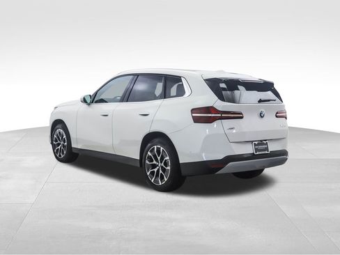 New 2026 BMW X3 xDrive30 w/ Premium Package image 3