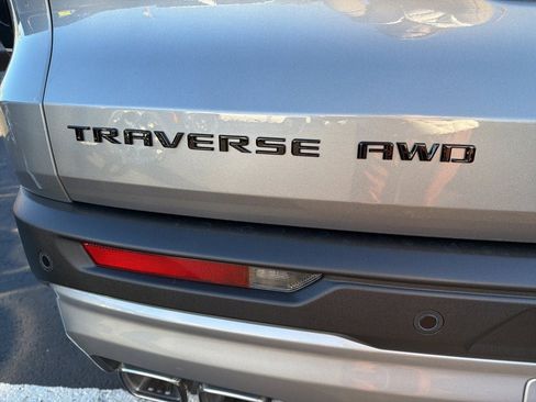 New 2026 Chevrolet Traverse Z71 w/ Enhanced Driving Package image 11