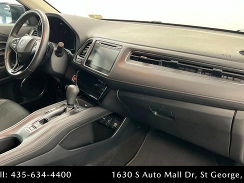 Used 2018 Honda HR-V EX-L image 24
