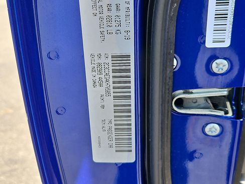 Used 2019 Chrysler 300 Limited w/ Safetytec Plus Group RWD image 29