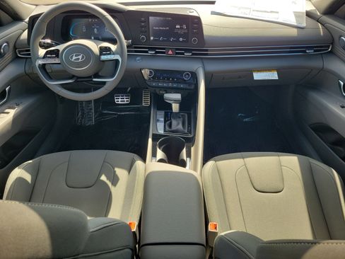New 2026 Hyundai Elantra SEL Sport Premium FWD image 27
