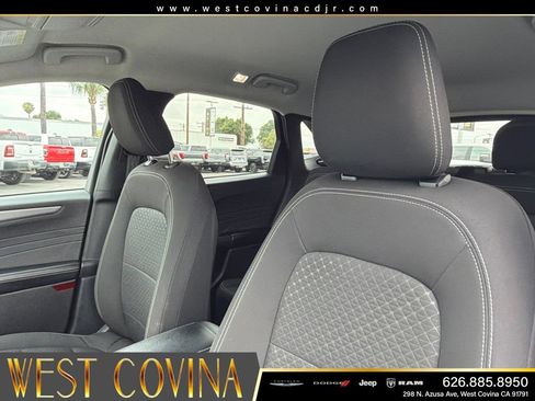 Used 2024 Ford Escape Active AWD/4WD image 23