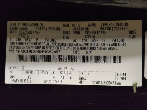 Used 2017 Ford Escape SE image 33