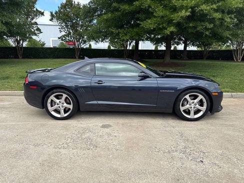 Used 2014 Chevrolet Camaro SS w/ RS Package RWD image 2