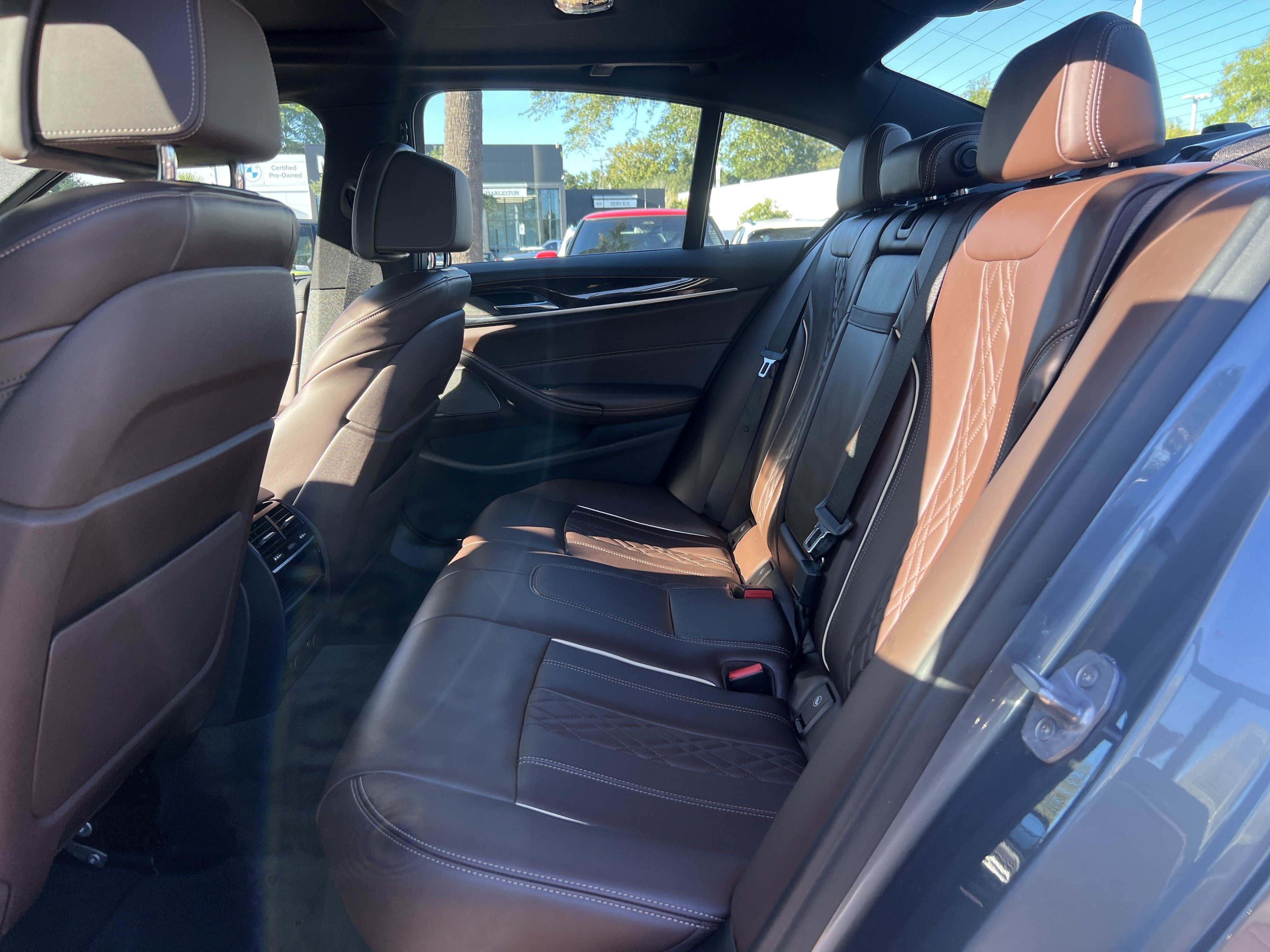 Used 2019 BMW M550i xDrive AWD/4WD image 31