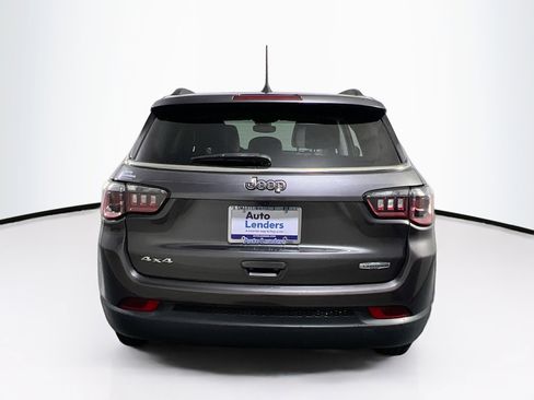 Used 2022 Jeep Compass Latitude image 6