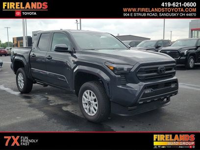 New 2025 Toyota Tacoma SR5 w/ SR5 Upgrade Package