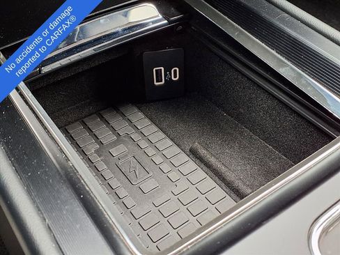 Used 2023 Lincoln Corsair AWD w/ Equipment Group 101A image 25