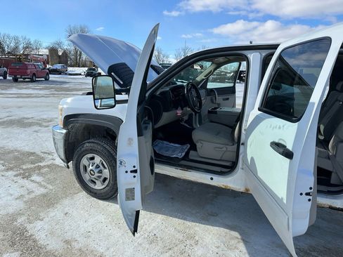 Used 2011 Chevrolet Silverado 2500 LT image 9