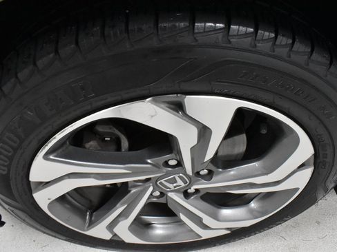 Used 2018 Honda Accord EX-L image 9