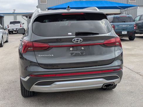 Used 2021 Hyundai Santa Fe SEL w/ Cargo Package image 4