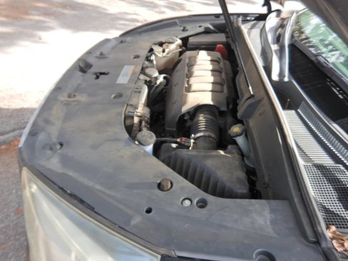 Used 2015 GMC Acadia SLT image 37