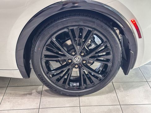 New 2026 Toyota Prius Plug-In Hybrid image 12