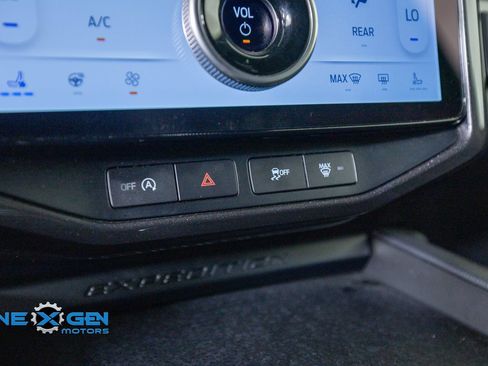 Used 2024 Ford Expedition Limited AWD/4WD image 21