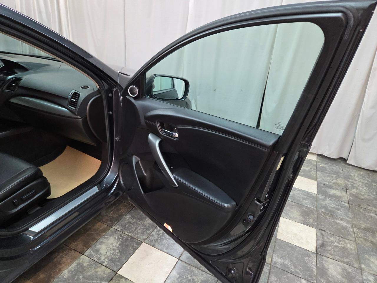 Used 2014 Acura RDX AWD image 12