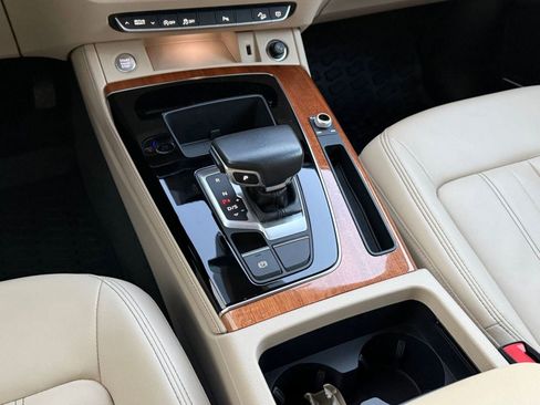 Used 2021 Audi Q5 Premium Plus w/ Premium Plus Package image 15