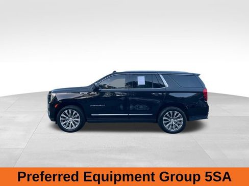 Used 2021 GMC Yukon Denali w/ Denali Premium Package image 2