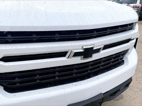Used 2021 Chevrolet Silverado 1500 RST w/ Z71 Off-Road Package AWD/4WD image 3