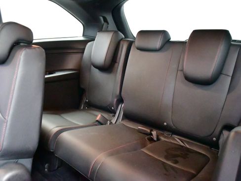 Used 2024 Honda Odyssey Sport image 12