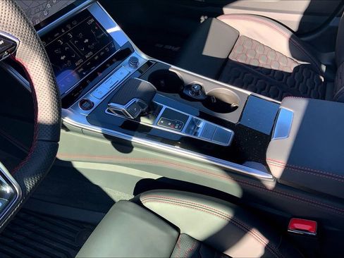 New 2026 Audi RS 6 performance image 8