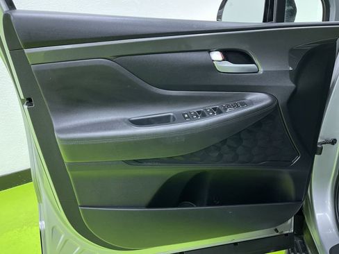 Used 2022 Hyundai Santa Fe XRT image 16