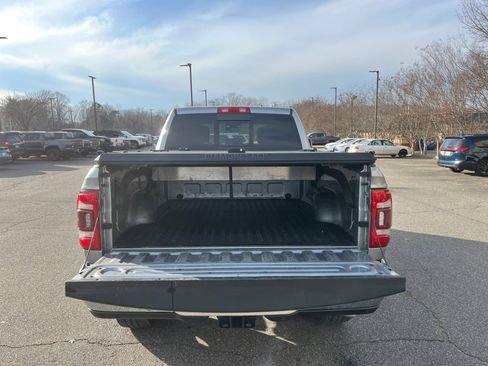 Used 2020 RAM 2500 Big Horn w/ Level 2 Equipment Group image 17