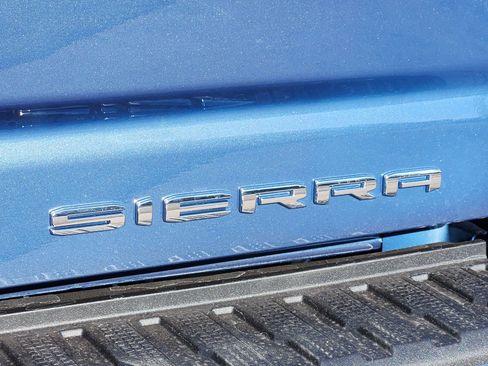 New 2026 GMC Sierra 2500 Denali w/ Denali Reserve Package image 12