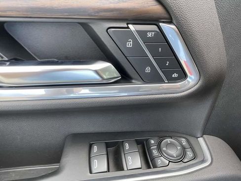 Certified 2025 GMC Sierra 2500 SLT w/ SLT Convenience Package image 20