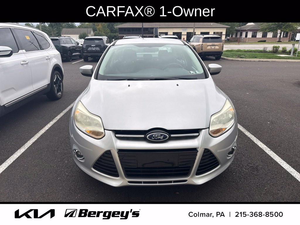 Used 2012 Ford Focus SE FWD image 3