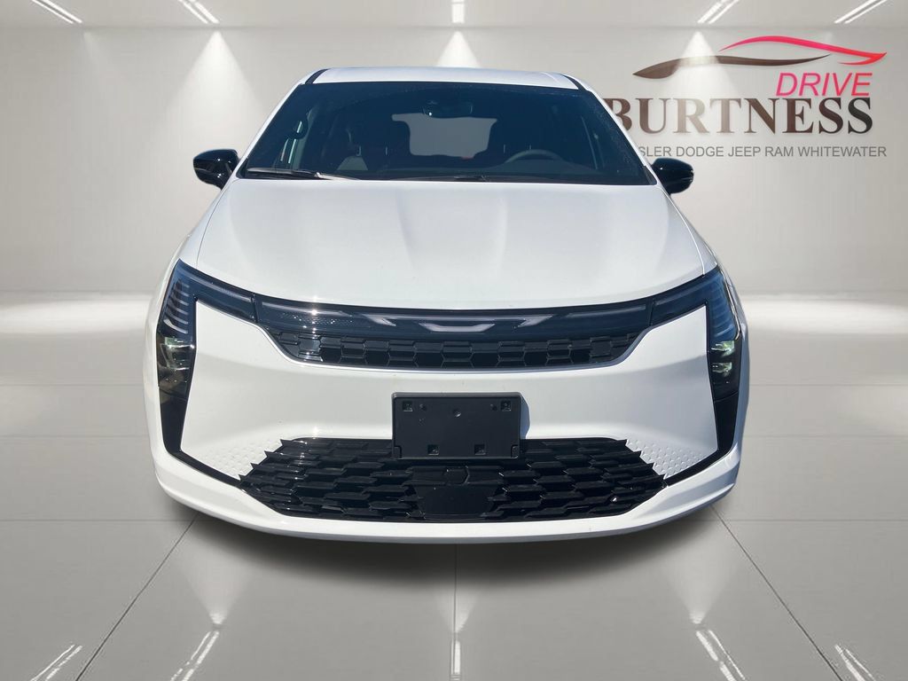 New 2027 Chrysler Pacifica Select FWD image 8