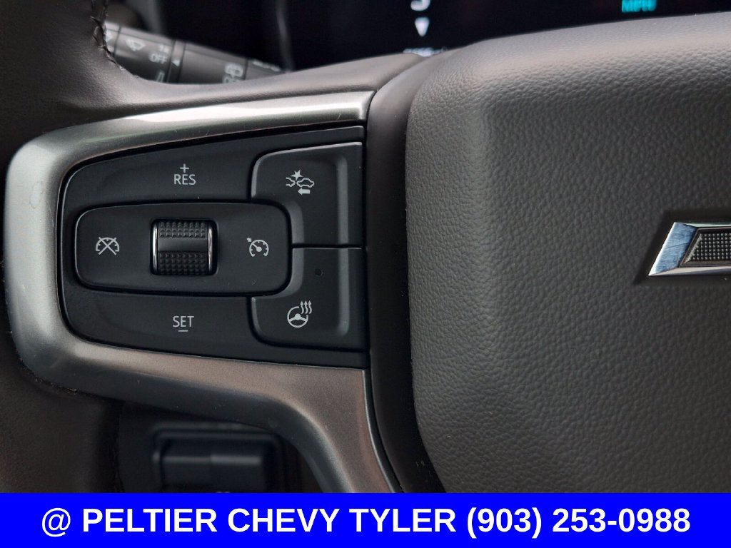 Used 2024 Chevrolet Tahoe Z71 w/ Luxury Package AWD/4WD image 22