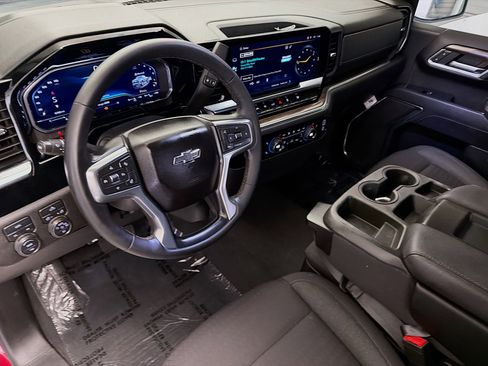 Used 2023 Chevrolet Silverado 1500 RST w/ LPO, Dark Essentials Package image 7