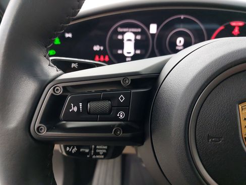 Used 2023 Porsche Taycan 4 Cross Turismo image 19