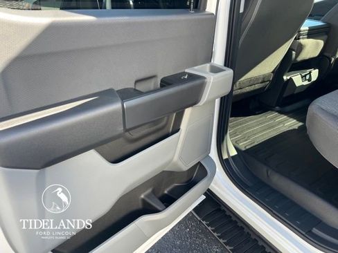 New 2025 Ford F150 XL w/ Equipment Group 103A High image 32