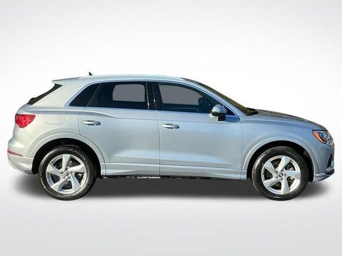 Used 2020 Audi Q3 2.0T Premium AWD/4WD image 7
