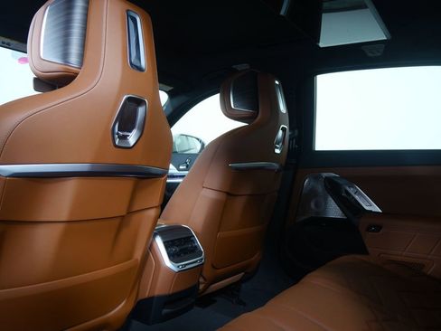 New 2026 BMW i7 eDrive50 w/ Executive Package RWD image 17