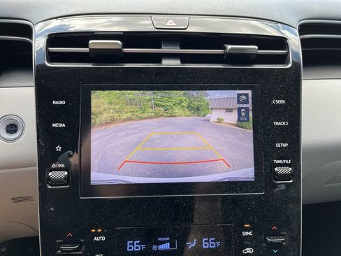 Used 2024 Hyundai Tucson SEL FWD image 16