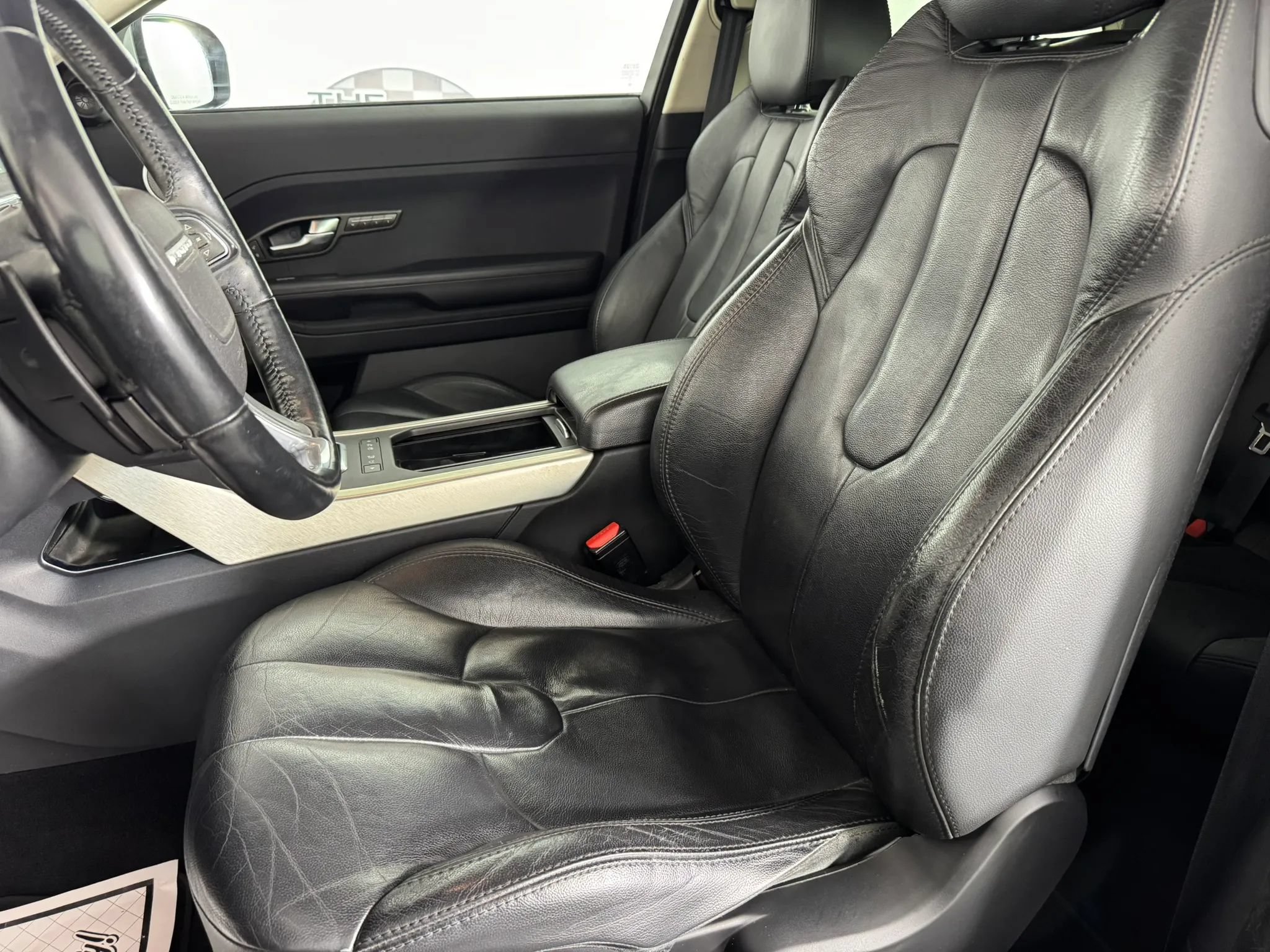 Used 2012 Land Rover Range Rover Evoque Pure Plus AWD/4WD image 28